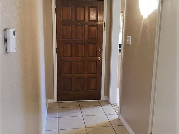 2nd image of 3820 Roosevelt Dr