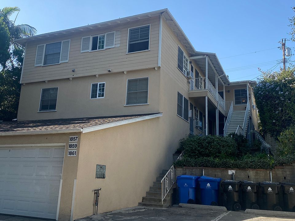 Just another view of the six unit department building.