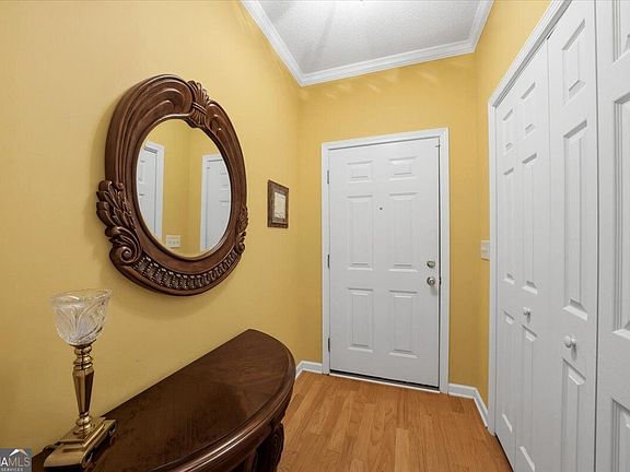 4th image of 617 Brooks St