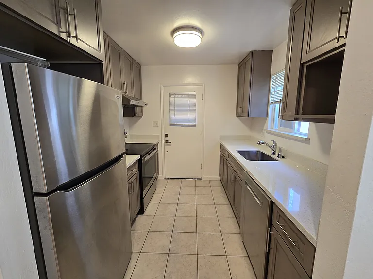 1746 Lexington Ave #2 — Photo 11