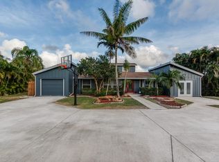 129 Cleveland Rd, Lake Worth, FL 33467
