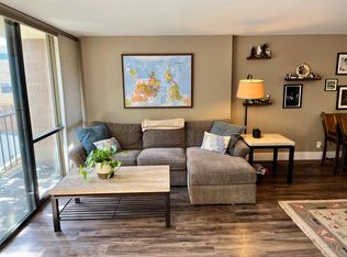 10966 Rochester Ave APT 1F, Los Angeles, CA 90024