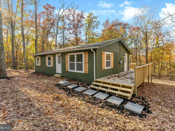 220 Tipperary Trl, Gerrardstown, WV 25420