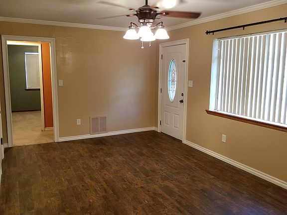 Entry way