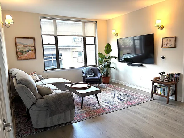 4315 Park Avenue image 4 of 16