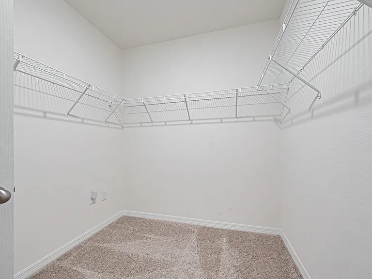 708 Tortugas St — Photo 14