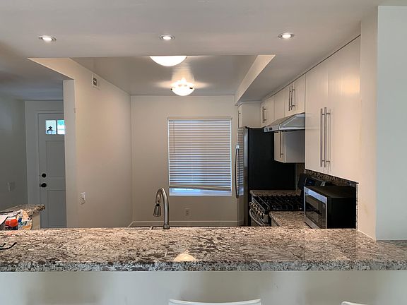 3rd image of 3645 Caminito Carmel Lndg