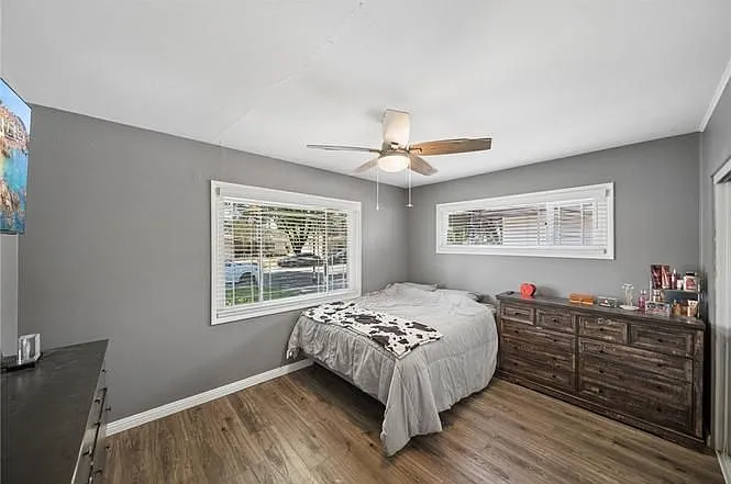 4869 Serrano Pl — Photo 6