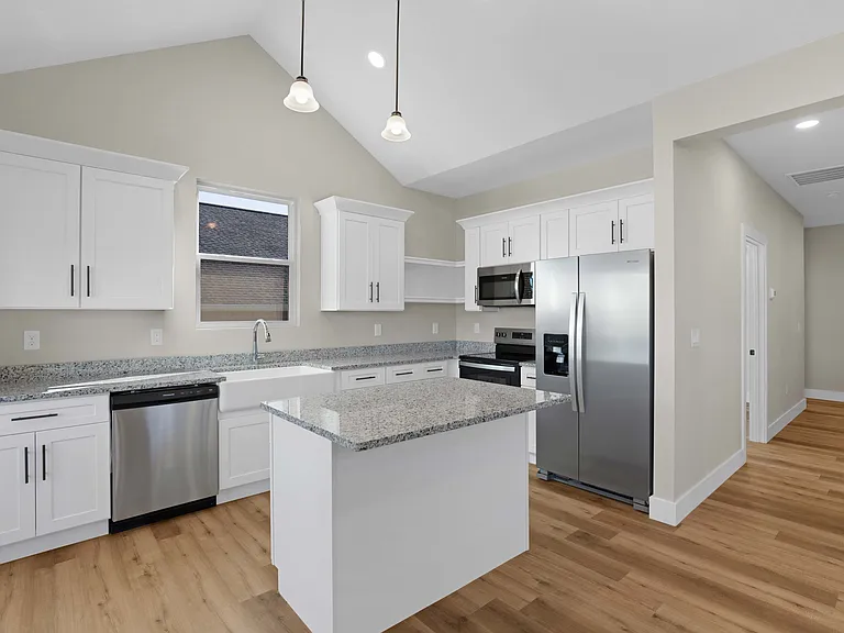 1022 Wentford Ave — Photo 6