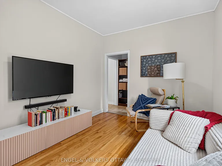 35 Craig St #1 — Photo 11
