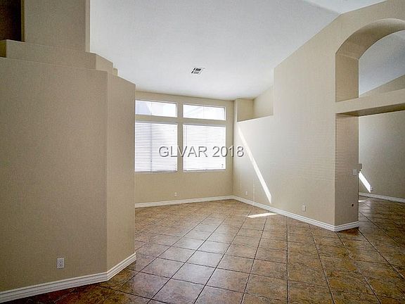 3rd image of 5525 Goldbrush St