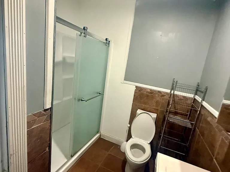 136 Washington St #1 — Photo 6