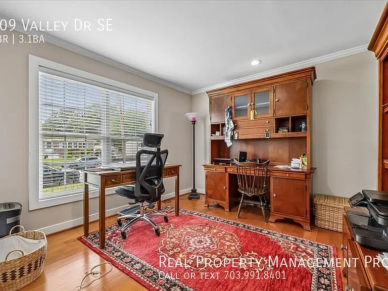 609 Valley Dr SE — Photo 15