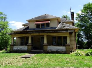 2305 Wayne Ridge Rd, Zanesville, OH 43701