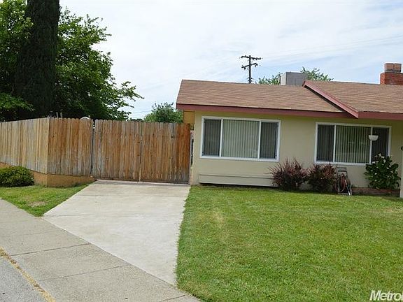 3rd image of 7464 Autumn Ave