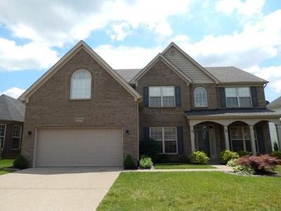 7239 Black Walnut Cir, Louisville, KY, 40229