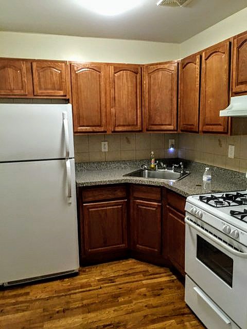 1st image of 1897 Pacific St #2