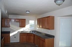 1st image of 425 Desert Dandelion St