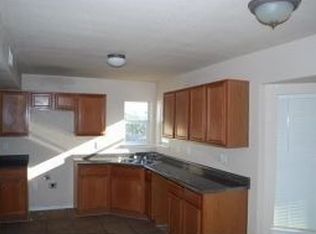 425 Desert Dandelion St, El Paso, TX 79928