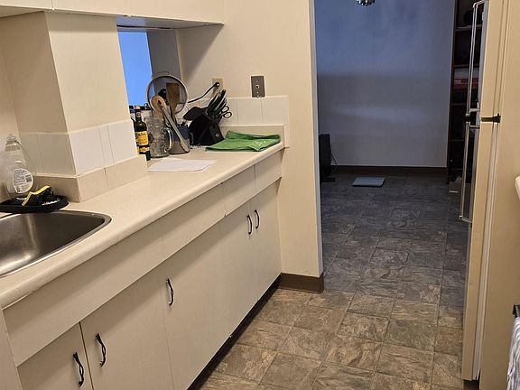 5th image of 10160 116th St NW #1208