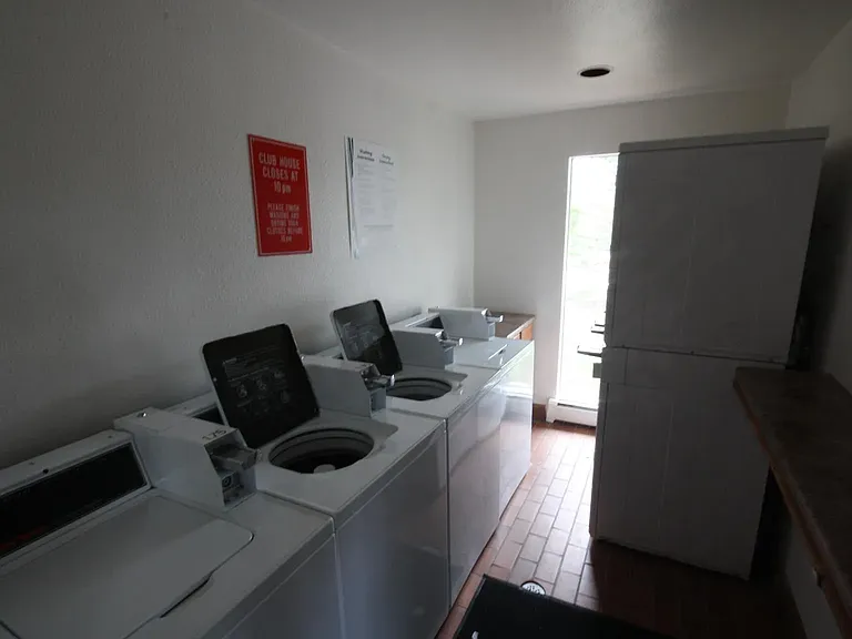 Laundry, washers and dryers in Clubhouse