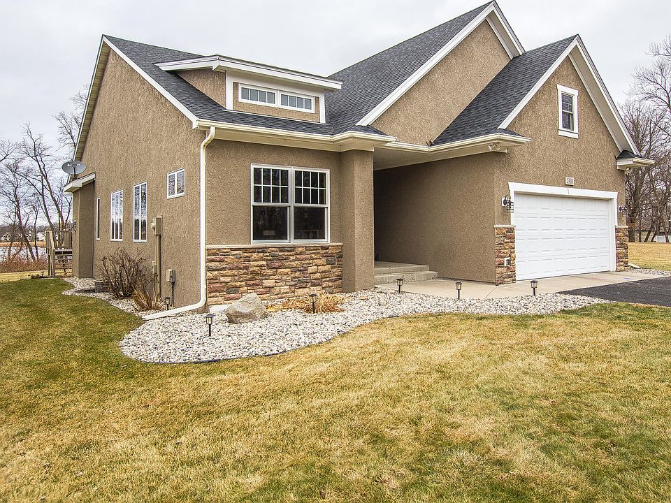 1st image of 2401 Majestic Ln