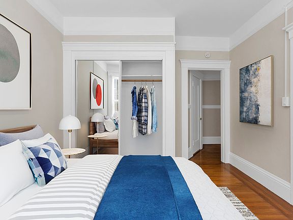 5th image of 1474 Sacramento St #408