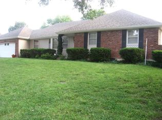9800 E 76th Ter, Raytown, MO 64138