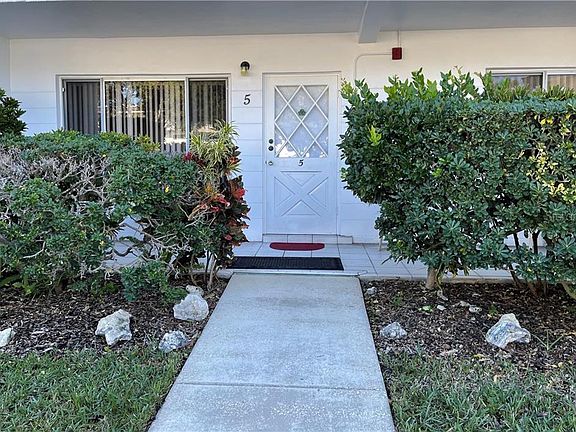 2nd image of 2453 Brazilia Dr APT 5