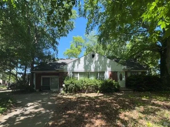 29356 Edward Ave, Madison Heights, MI 48071
