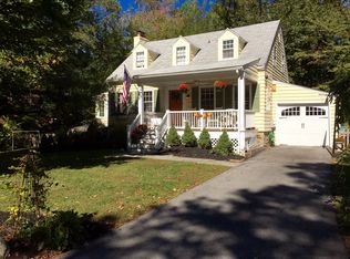 1 Forest Rd, Wayne, PA 19087