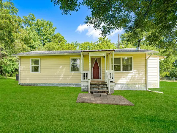 185 Moxley Camp Rd, Karnack, TX 75661