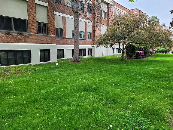 2nd image of 222 S Ten Broeck St APT 3