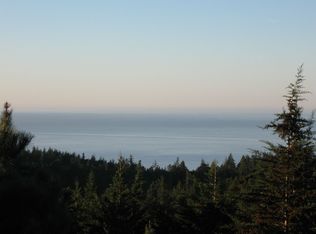 43411 Iversen Rd, Gualala, CA 95445