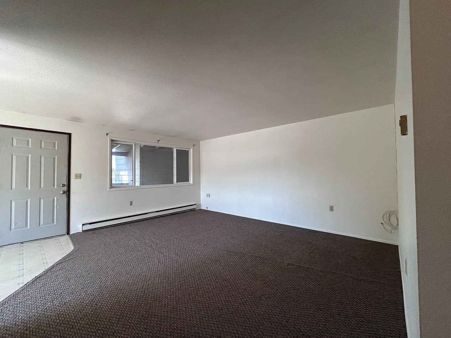 2 Bed 1 Bath 2nd floor unit in Bellingham — Photo 4