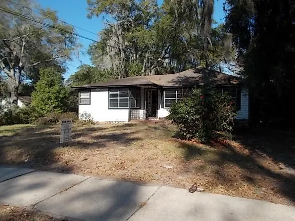 801 1st St, Brunswick, GA 31520