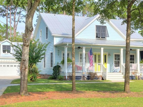 2nd image of 715 E Longleaf Drive