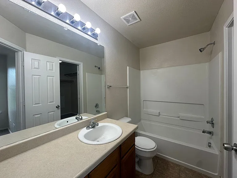 5730 Golf Hts #1 — Photo 11