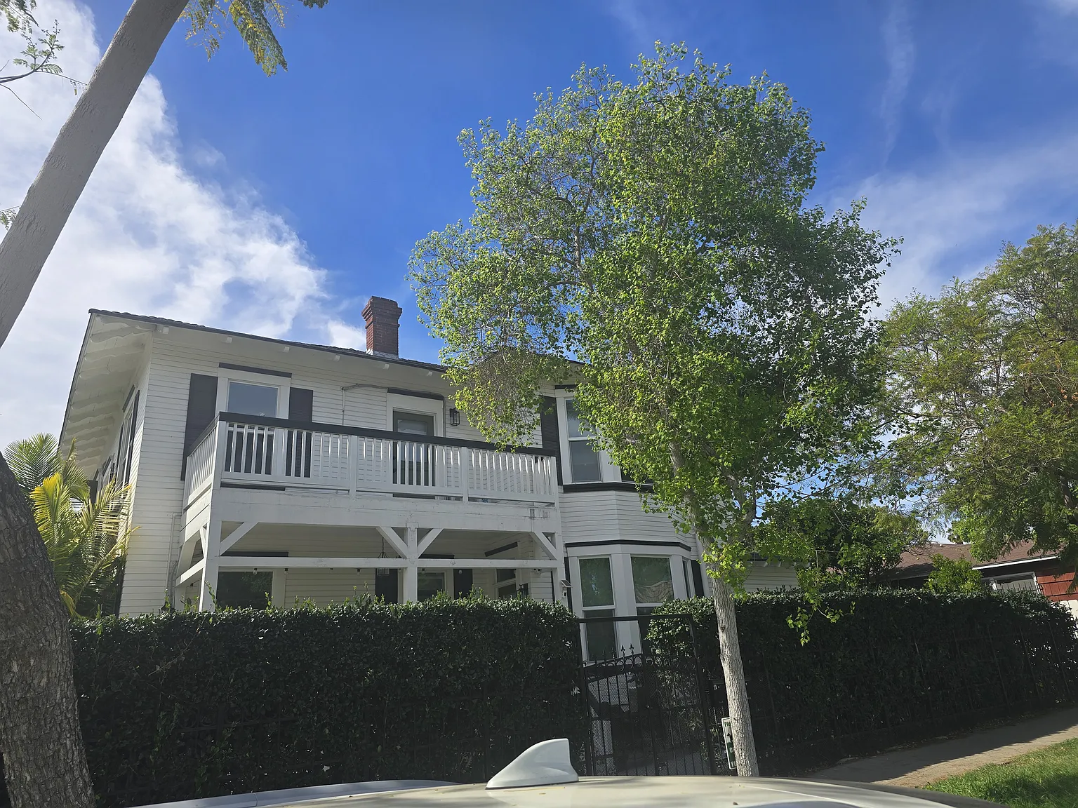 1 bed, 550 sqft, $2,700 — Photo 3