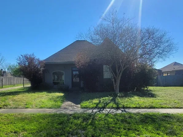 6672 Woodside Dr, Zachary, LA 70791