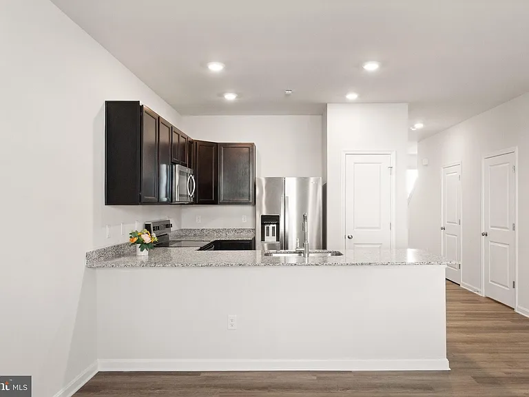 138 Willett Hollow St — Photo 15
