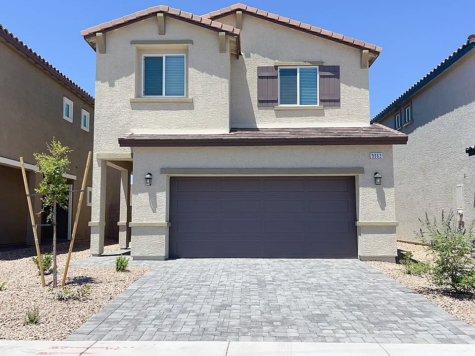 9963 Cobalt Cliffs St