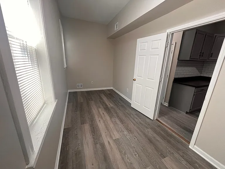 2955 N Spaulding Ave #2F — Photo 21
