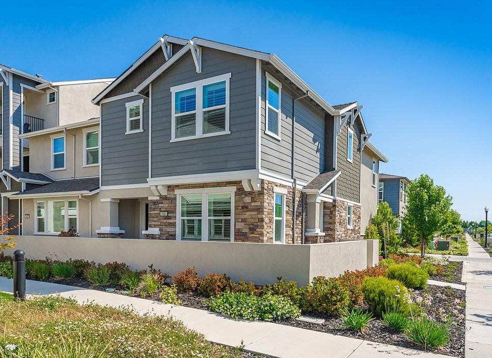 1st image of 3051 Copper Rose Walk