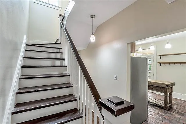 4436 General Pershing St — Photo 6