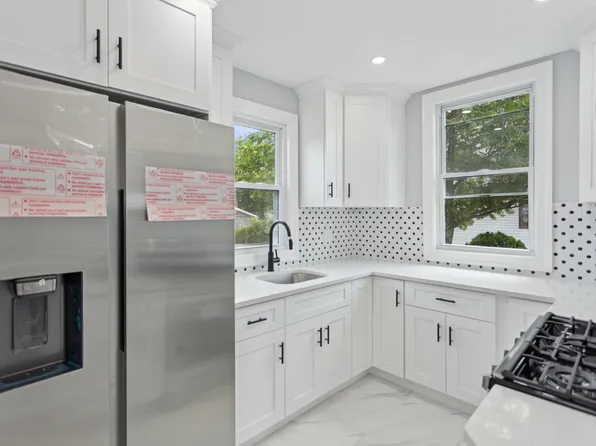 14-42 Pinson Street image 7 of 19