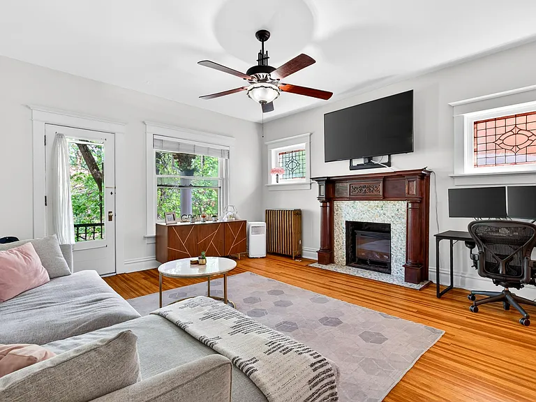 1421 N Gilpin St #8 — Photo 7