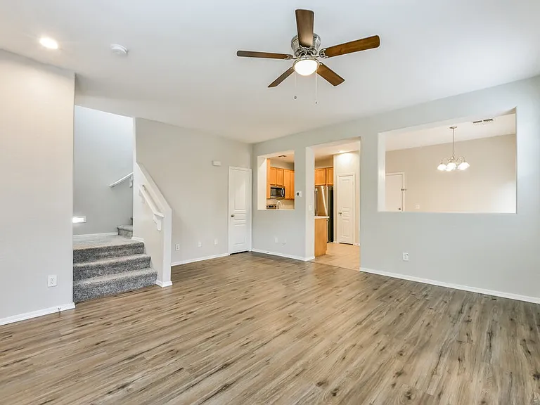 3884 E Santa Fe Ln — Photo 5