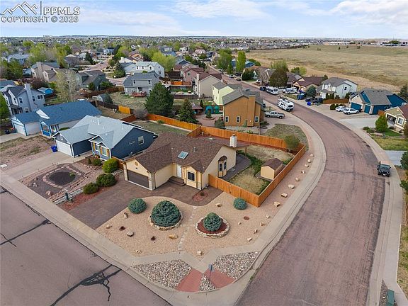 3rd image of 7403 Allens Park Dr
