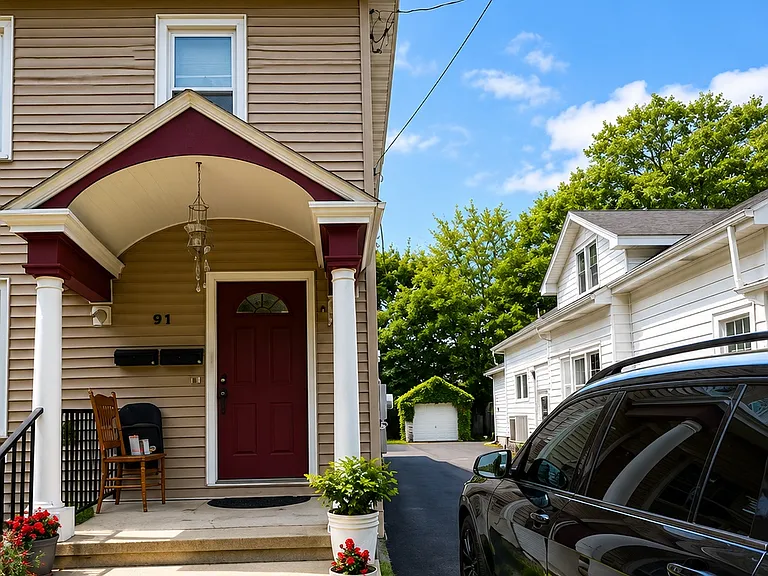 91 Clermont St #2 — Photo 2
